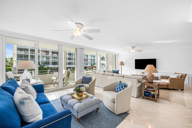 2784 S Ocean Boulevard 104n, Palm Beach, FL 33480