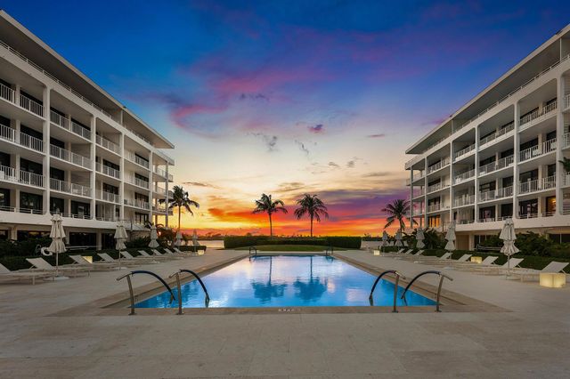 2784 S Ocean Boulevard 104n, Palm Beach, FL 33480