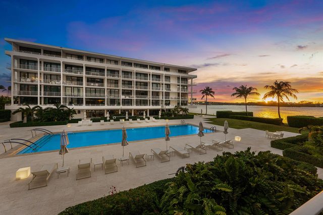 2784 S Ocean Boulevard 104n, Palm Beach, FL 33480