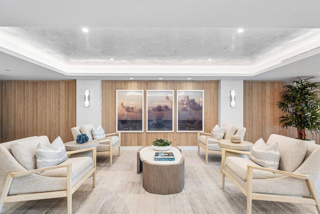 2784 S Ocean Boulevard 104n, Palm Beach, FL 33480