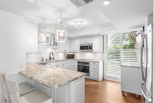 2784 S Ocean Boulevard 104n, Palm Beach, FL 33480