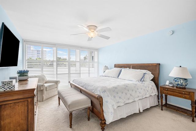 2784 S Ocean Boulevard 104n, Palm Beach, FL 33480