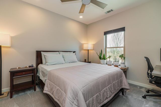 53 Buttles Avenue, Columbus, OH 43215