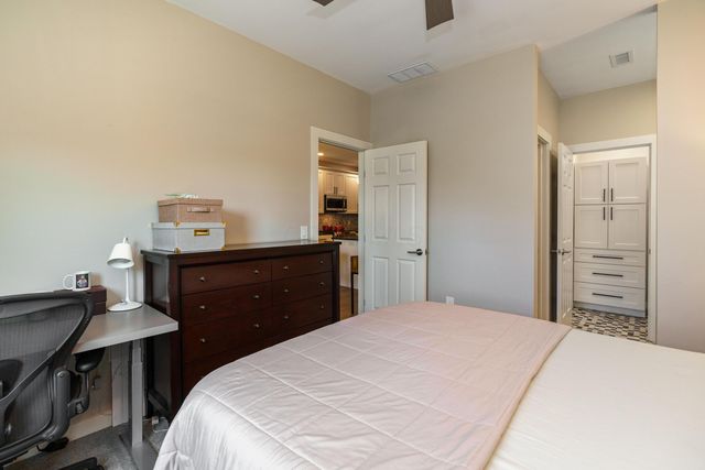 53 Buttles Avenue, Columbus, OH 43215