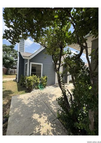 9611 SIMPLICITY DR, San Antonio, TX 78245