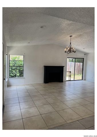 9611 SIMPLICITY DR, San Antonio, TX 78245