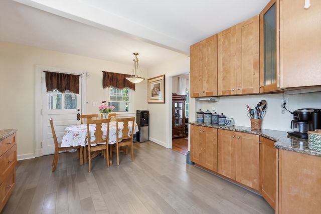 32 Terrace Dr, Worcester, MA 01609