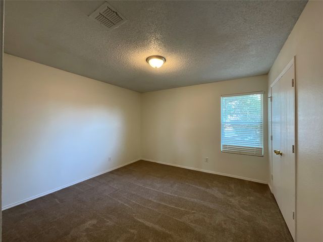 2233 Chestnut Drive, Little Elm, TX 75068