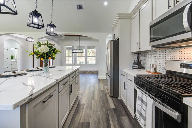 15940 Kitty Hawk Drive, Waller, TX 77484