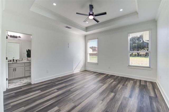 15940 Kitty Hawk Drive, Waller, TX 77484