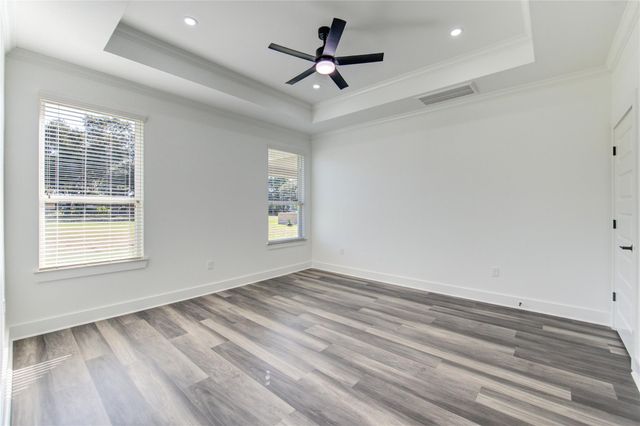 15940 Kitty Hawk Drive, Waller, TX 77484