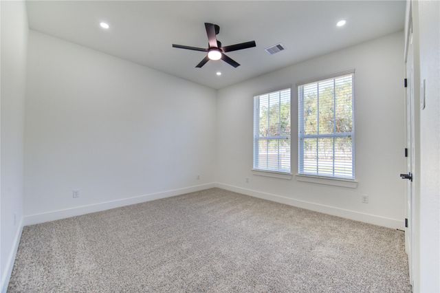 15940 Kitty Hawk Drive, Waller, TX 77484