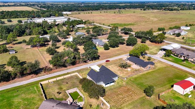 15940 Kitty Hawk Drive, Waller, TX 77484