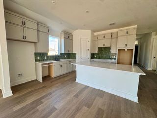 250 San Saba DR, Buda, TX 78610