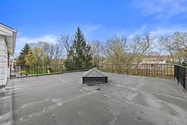 12011 W Ohio AVENUE, West Allis, WI 53227