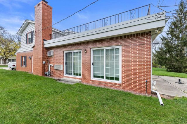 12011 W Ohio AVENUE, West Allis, WI 53227