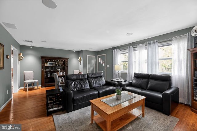 3 TOMAHAWK TRL, Medford, NJ 08055