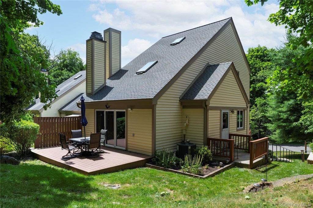 3501 Homestead Court, Peekskill, NY 10566