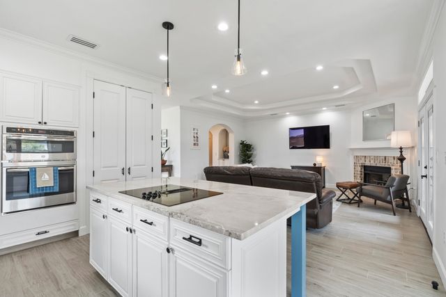 46 Bayshore Drive, Pensacola, FL 32507