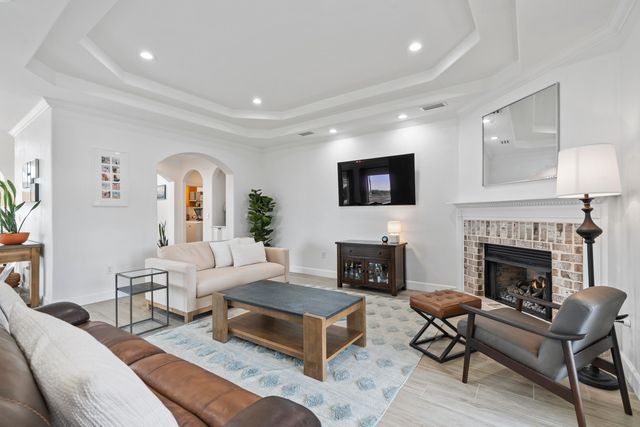 46 Bayshore Drive, Pensacola, FL 32507