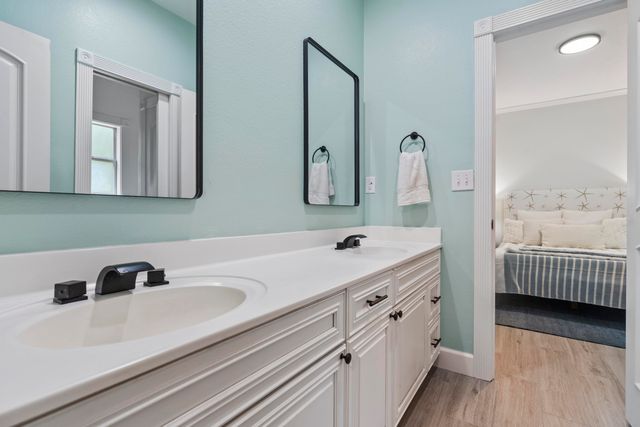 46 Bayshore Drive, Pensacola, FL 32507