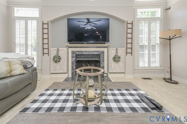 9047 Laurel Branch Cir, Mechanicsville, VA 23116