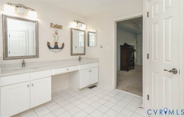9047 Laurel Branch Cir, Mechanicsville, VA 23116