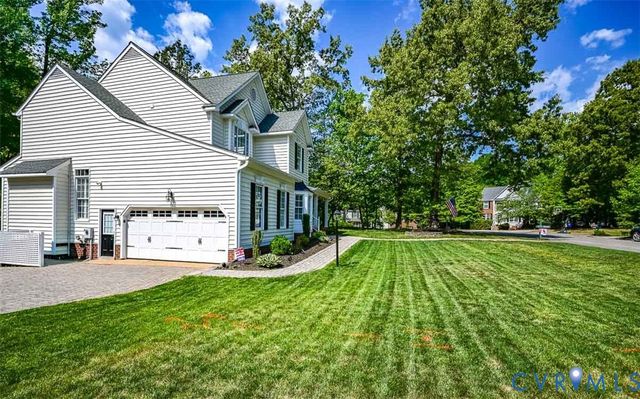 9047 Laurel Branch Cir, Mechanicsville, VA 23116
