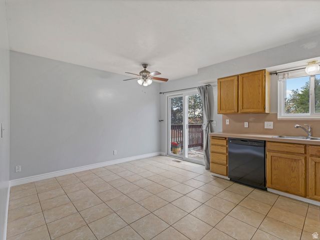 5281 W SAGUARO DR, West Jordan, UT 84081