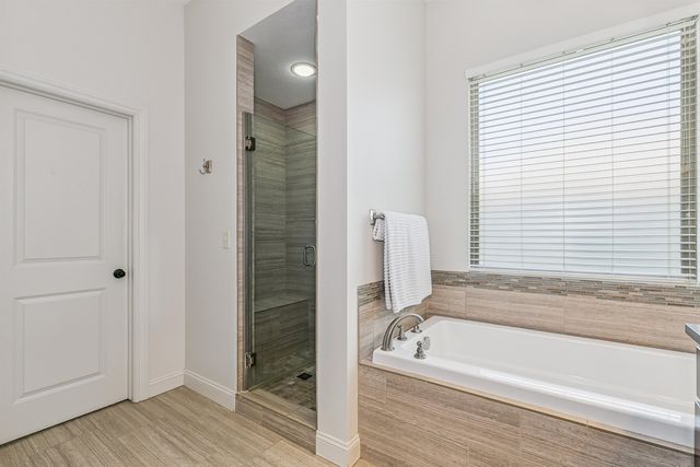 1662 S Logan Pass, Andover, KS 67002