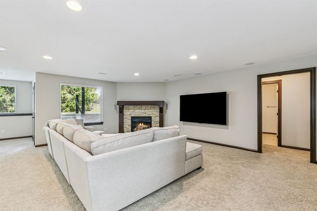 1662 S Logan Pass, Andover, KS 67002