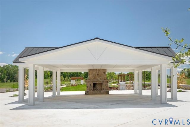 2845 Calgary Ln, Chester, VA 23831