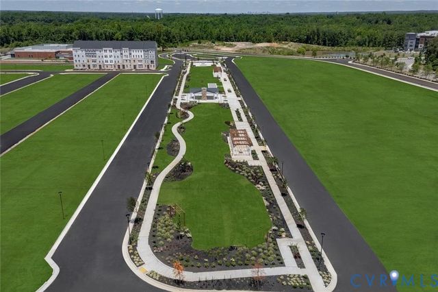 2845 Calgary Ln, Chester, VA 23831