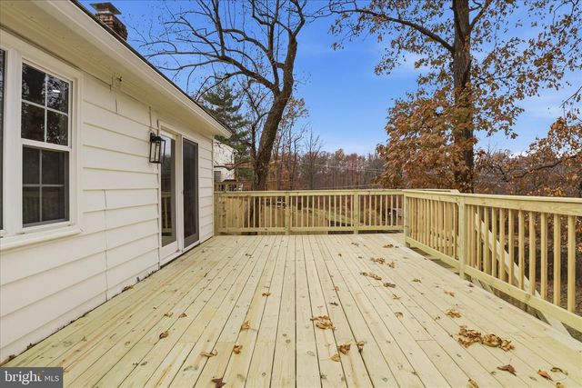 6112 REDWOOD LN, Alexandria, VA 22310