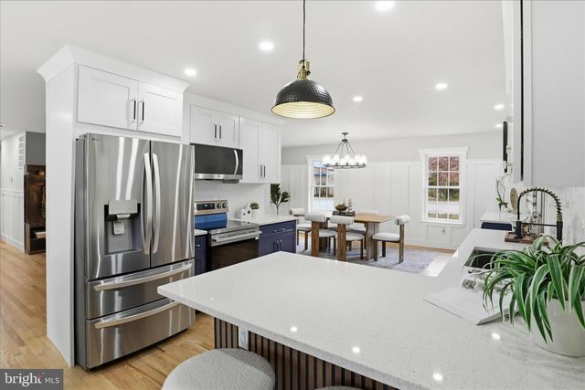 6112 REDWOOD LN, Alexandria, VA 22310