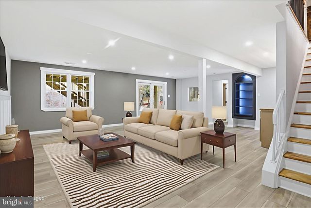 6112 REDWOOD LN, Alexandria, VA 22310