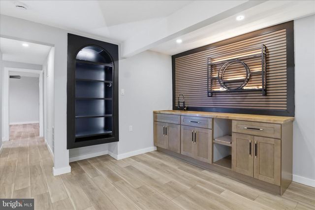 6112 REDWOOD LN, Alexandria, VA 22310