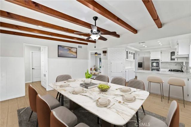 1048 E Comstock Avenue, Glendora, CA 91741