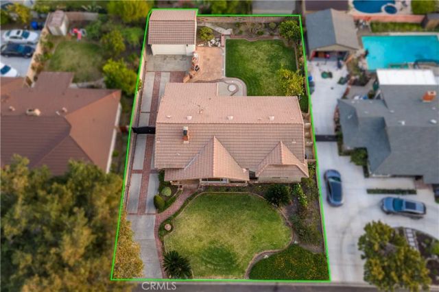 1048 E Comstock Avenue, Glendora, CA 91741