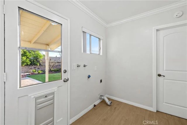 1048 E Comstock Avenue, Glendora, CA 91741