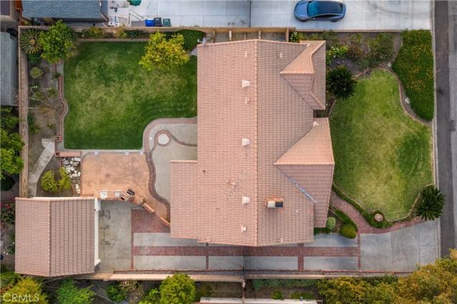 1048 E Comstock Avenue, Glendora, CA 91741