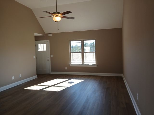 2855 Upstream Road, Christiana, TN 37037