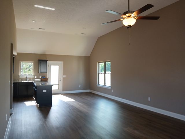 2855 Upstream Road, Christiana, TN 37037