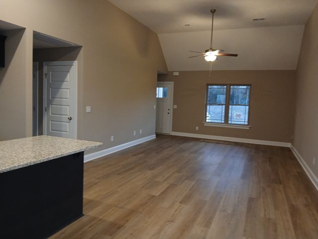 2855 Upstream Road, Christiana, TN 37037