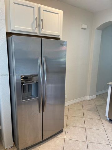 2847 S Evergreen Cir 2847, Boynton Beach, FL 33426