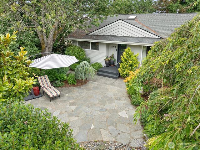 1829 NW 201st Street, Shoreline, WA 98177