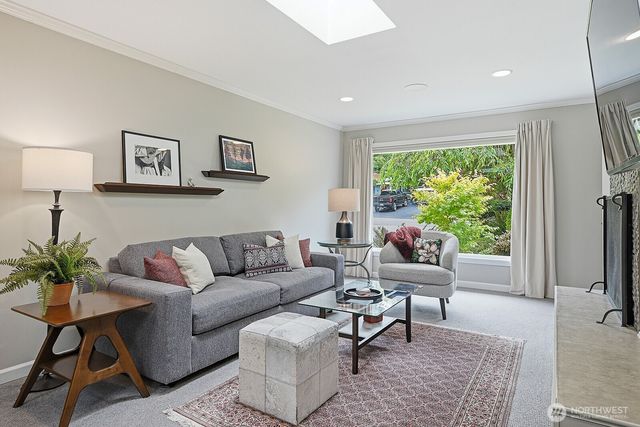 1829 NW 201st Street, Shoreline, WA 98177
