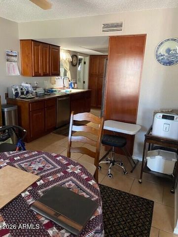 1286 S GRAND Drive, Apache Junction, AZ 85120