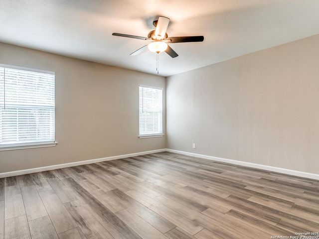 12211 Ecksminster, San Antonio, TX 78216