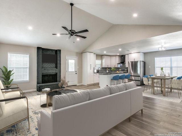 12211 Ecksminster, San Antonio, TX 78216
